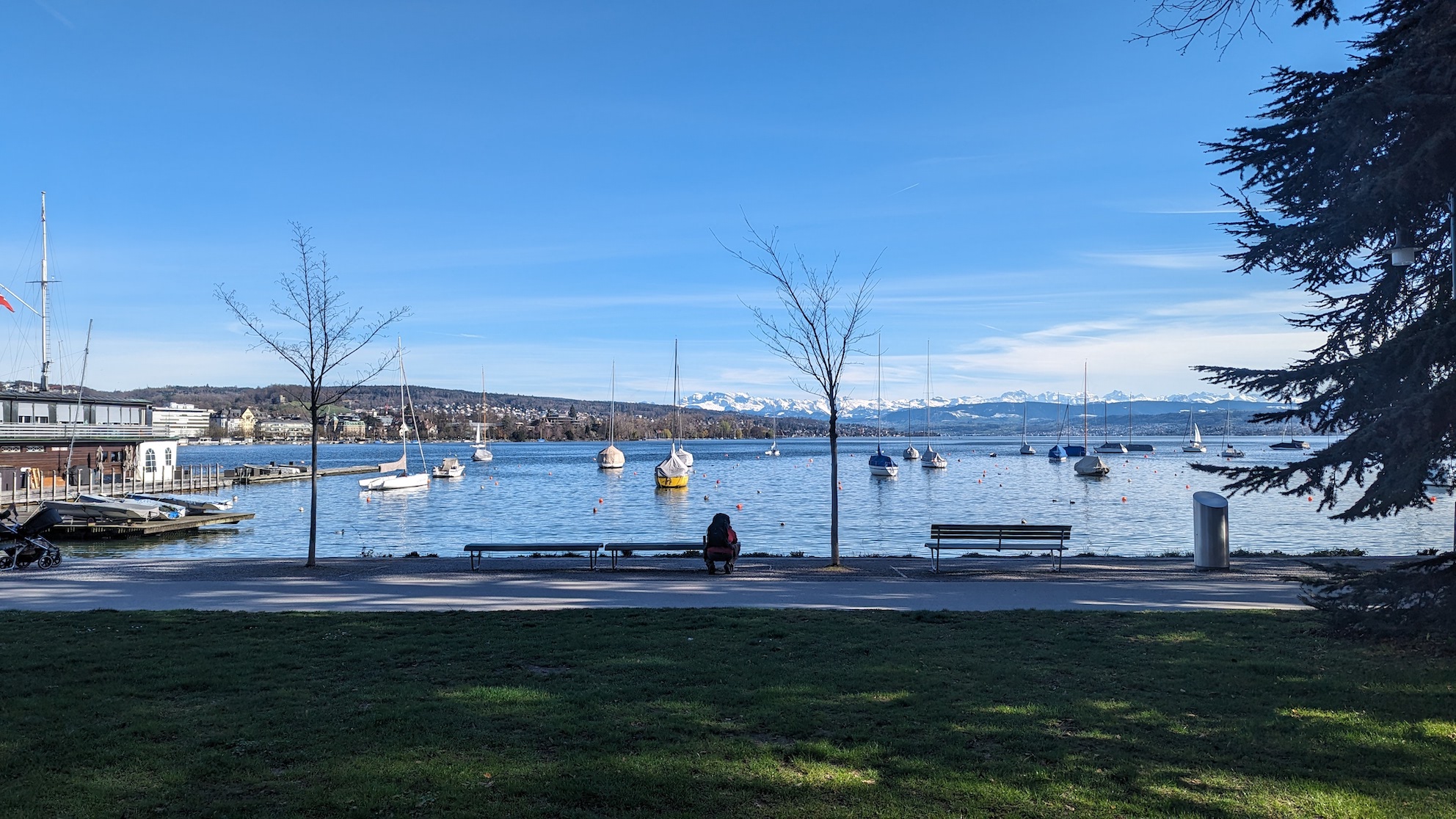 Lake Zurich on a sunny day in March.