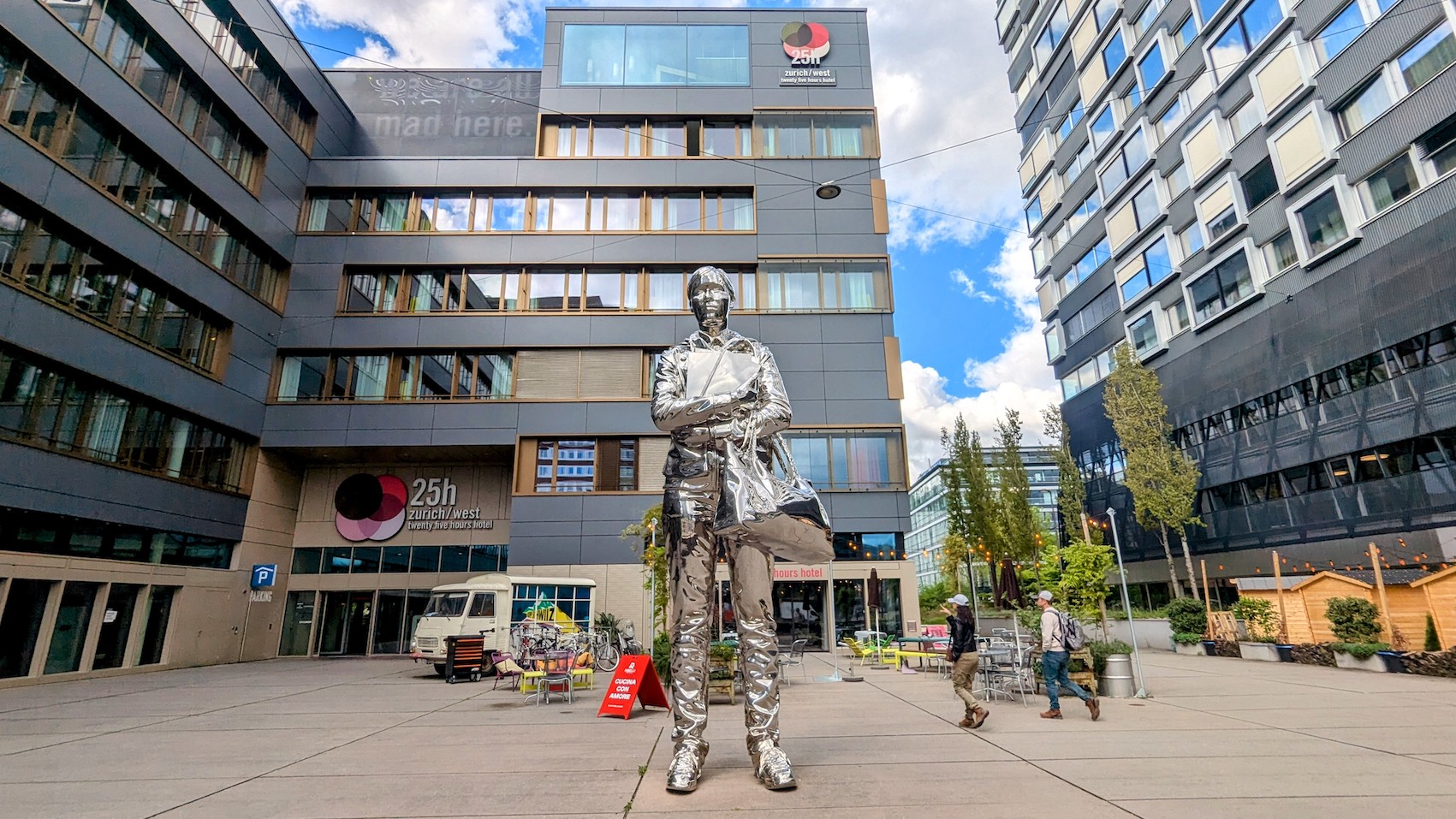 The giant Anne-Sophie statue by artist Alex Hanimann in front of the 25h hotel.