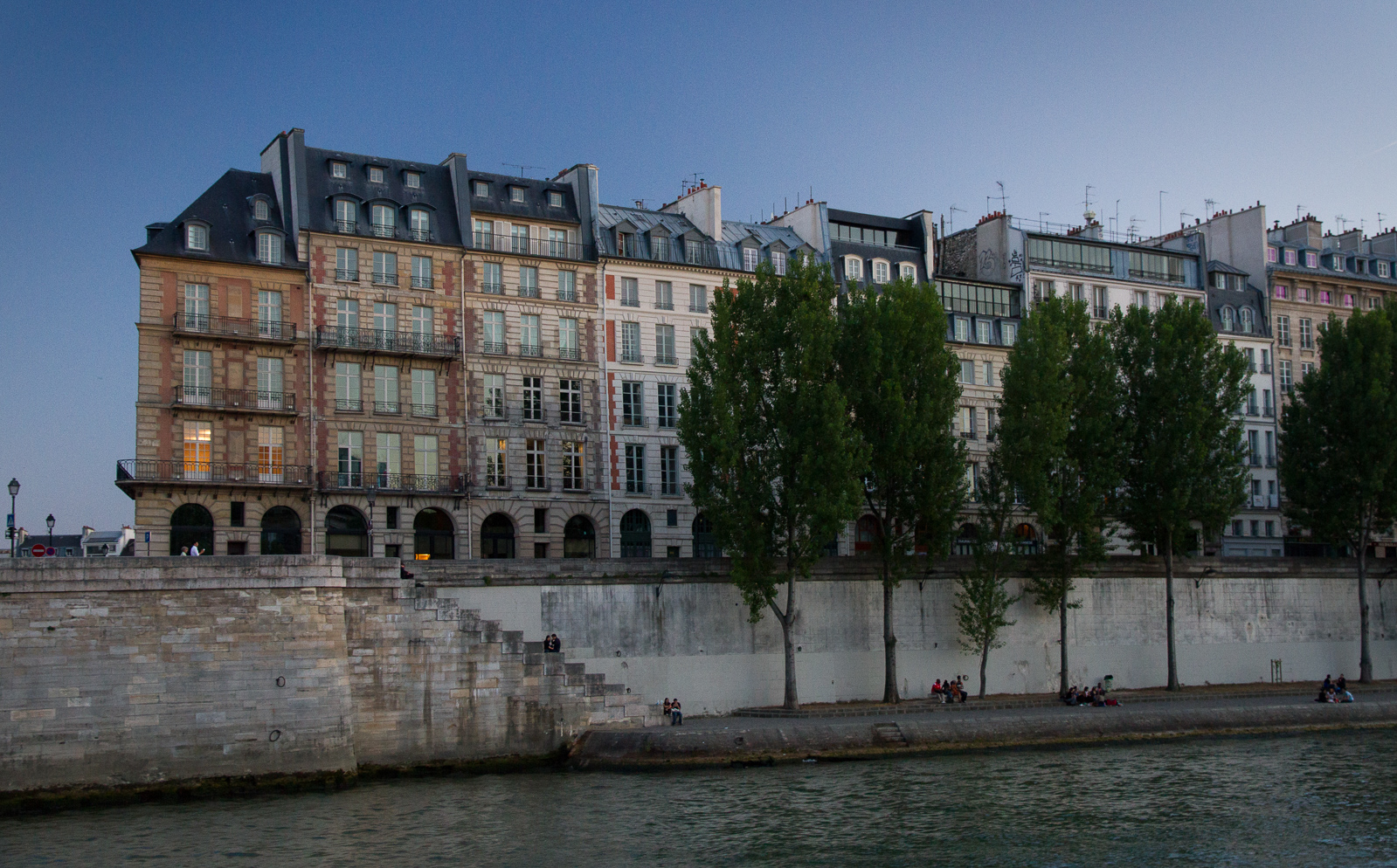 The Ile de la Cité in Paris seen from the Right Bank.